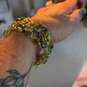 Joan Rivers ClassicsCollection Hearts and Flowers Gold &Green Bracelet